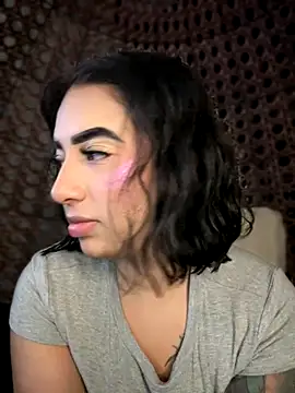 Snapshot of Scarlett-LS chatting on October 27, 2025, 2:56 am Scarlett-LS online show from October 27, 2025, 2:56 am