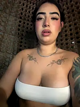 Snapshot of Scarlett-LS chatting on September 28, 2025, 2:07 am Scarlett-LS online show from September 28, 2025, 2:07 am