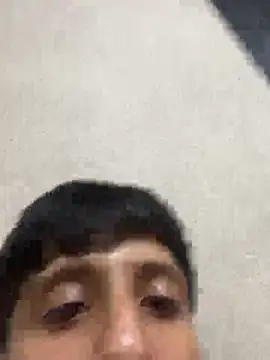 andrerios28g07 online show from June 14, 2026, 12:39 pm