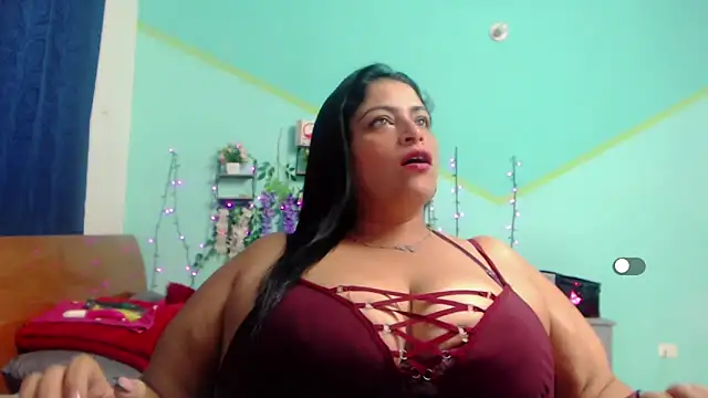 Snapshot of NickyRibeiro chatting on September 20, 2025, 5:45 am NickyRibeiro online show from September 20, 2025, 5:45 am