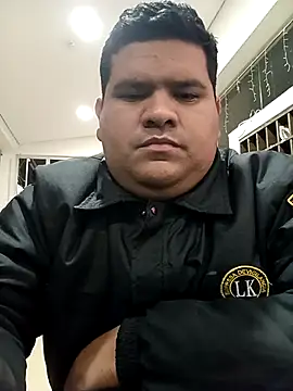 oscarshow24 online show from December 19, 2025, 4:05 am