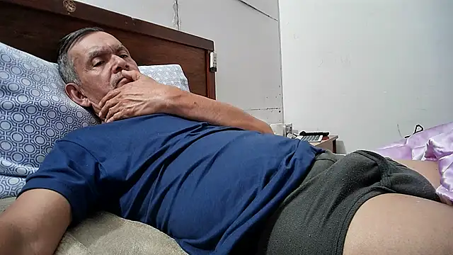 elver271xh online show from December 20, 2025, 3:53 am