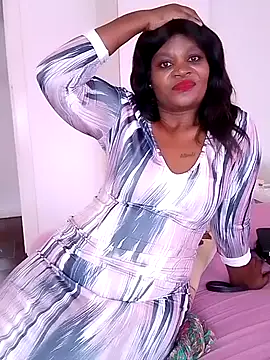 Snapshot of BigbootyliciousXXX chatting on March 9, 2025, 1:04 pm BigbootyliciousXXX online show from March 9, 2025, 1:04 pm