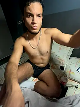 Brunohornyxh online show from November 20, 2025, 6:52 pm