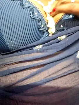 Snapshot of SX-JUHI chatting on September 27, 2025, 11:11 pm SX-JUHI online show from September 27, 2025, 11:11 pm