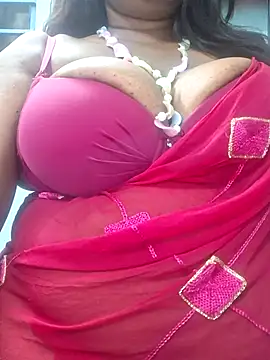 Snapshot of SX-JUHI chatting on September 28, 2025, 2:35 pm SX-JUHI online show from September 28, 2025, 2:35 pm