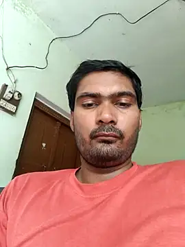 Snapshot of ccuteboyyyy chatting on October 1, 2025, 4:50 am ccuteboyyyy online show from October 1, 2025, 4:50 am