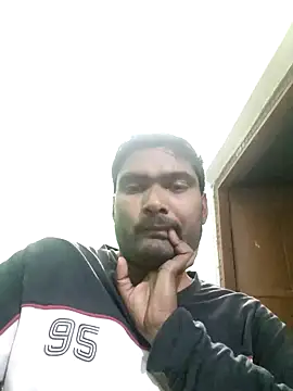 ccuteboyyyy online show from February 26, 2025, 2:49 pm