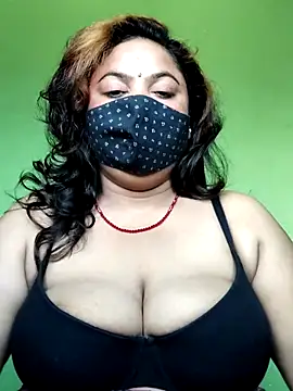 rani130 online show from September 26, 2025, 12:50 am