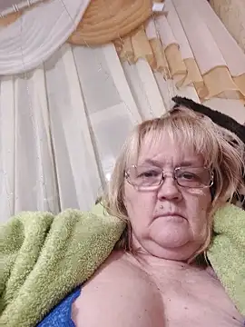 Violet5364 online show from January 18, 2026, 9:07 pm