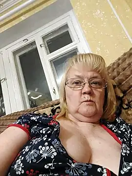 Violet5364 online show from April 5, 2026, 7:20 pm