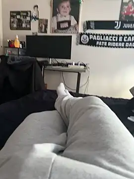 Sex-10-10 online show from October 2, 2025, 11:57 am