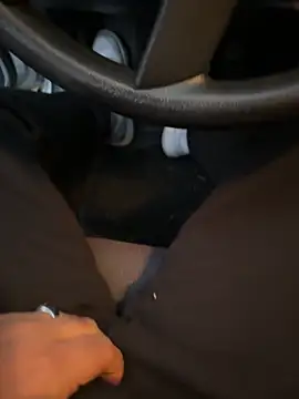 Sex-10-10 online show from October 26, 2025, 4:40 pm