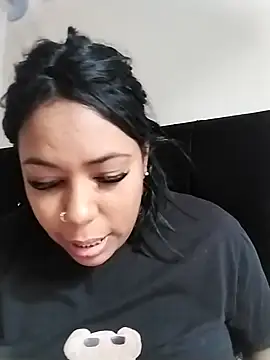 emma purple  online show from November 24, 2025, 7:36 pm