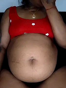 emma purple  online show from October 6, 2025, 4:41 pm