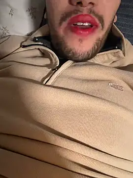 yaxxx03 online show from January 9, 2026, 8:49 pm