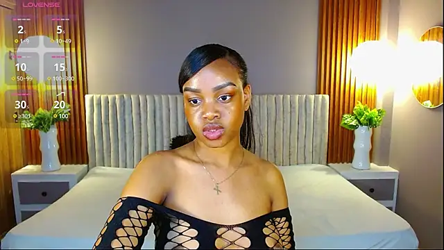 Snapshot of TianaSky chatting on March 2, 2025, 8:46 pm TianaSky online show from March 2, 2025, 8:46 pm