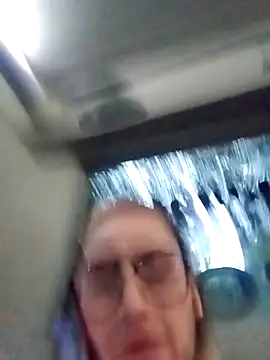 Snapshot of CandieGilson__ chatting on October 7, 2025, 11:00 am CandieGilson online show from October 7, 2025, 11:00 am