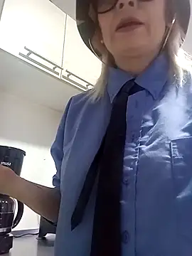 Snapshot of CandieGilson__ chatting on February 5, 2026, 11:28 am CandieGilson online show from February 5, 2026, 11:28 am