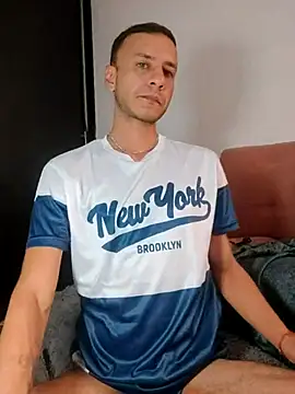 Snapshot of Jehan_Soto chatting on September 30, 2025, 7:31 pm Jehan Soto online show from September 30, 2025, 7:31 pm