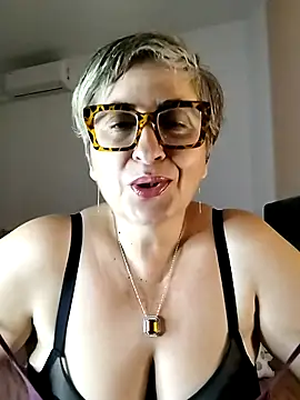 Pumabionda online show from September 23, 2025, 7:37 am