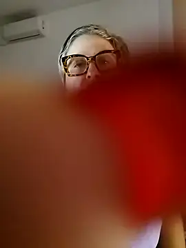 Pumabionda online show from October 6, 2025, 8:42 pm