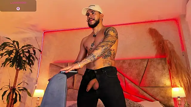 Snapshot of DickGriffith_ chatting on November 5, 2025, 11:24 am DickGriffith online show from November 5, 2025, 11:24 am