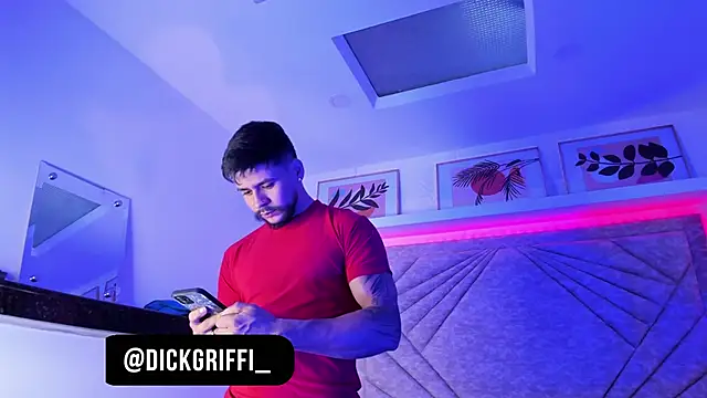 DickGriffith  online show from February 19, 2025, 12:11 pm