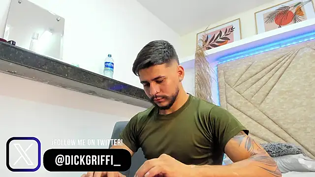 DickGriffith  online show from February 13, 2025, 3:35 pm