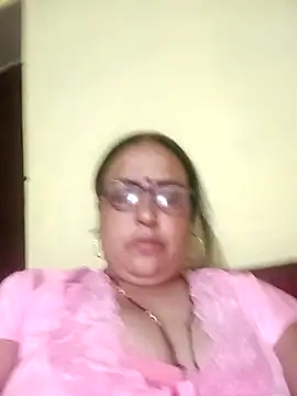 Kiyara8 online show from March 1, 2025, 4:22 pm