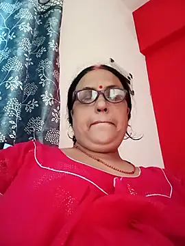 Kiyara8 online show from September 9, 2025, 3:16 am