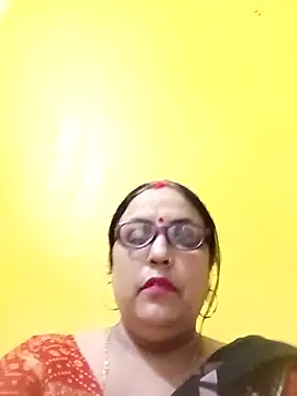 Snapshot of Kiyara8 chatting on November 1, 2025, 4:41 am Kiyara8 online show from November 1, 2025, 4:41 am