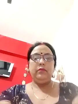 Snapshot of Kiyara8 chatting on October 2, 2025, 12:36 am Kiyara8 online show from October 2, 2025, 12:36 am