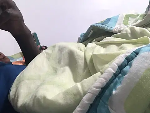 Snapshot of ojoro chatting on February 22, 2025, 12:05 am ojoro online show from February 22, 2025, 12:05 am