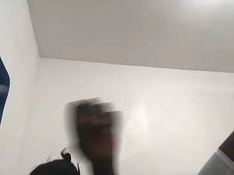 Snapshot of ojoro chatting on February 15, 2025, 8:44 am ojoro online show from February 15, 2025, 8:44 am