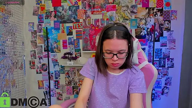 Chio Mio online show from October 12, 2025, 1:51 am