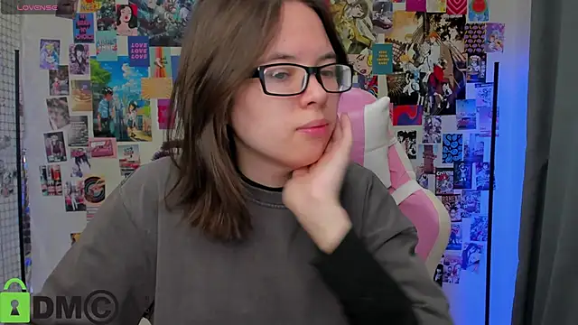 Chio Mio online show from October 23, 2025, 2:54 am