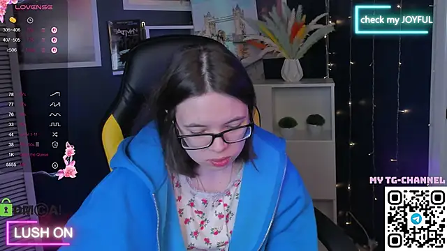 Chio Mio online show from September 21, 2025, 2:06 am