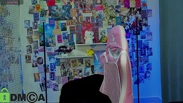 Chio Mio online show from October 3, 2025, 2:37 am