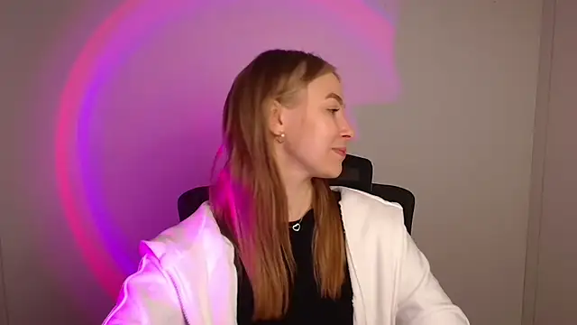 Dana flowers online show from October 25, 2025, 5:28 am