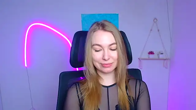 Snapshot of Dana_flowers chatting on February 26, 2026, 6:24 am Dana flowers online show from February 26, 2026, 6:24 am