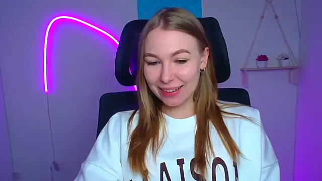 Snapshot of Dana_flowers chatting on February 21, 2026, 6:37 am Dana flowers online show from February 21, 2026, 6:37 am