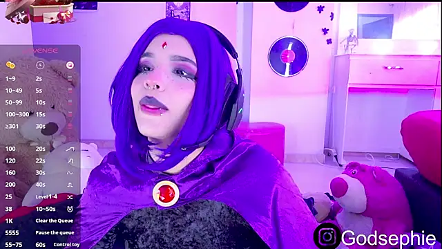 persephonee  online show from February 16, 2025, 8:44 pm