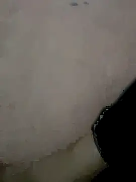 urrubybaby online show from March 10, 2025, 4:25 pm