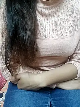 urrubybaby online show from February 18, 2025, 4:58 am