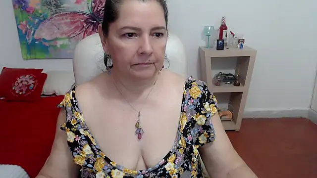 Snapshot of leonela_69 chatting on October 30, 2025, 1:37 am leonela 69 online show from October 30, 2025, 1:37 am