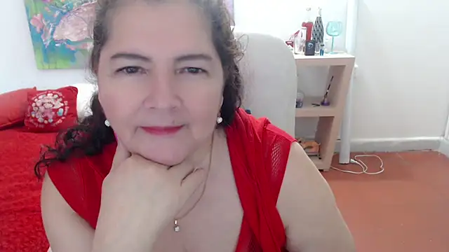Snapshot of leonela_69 chatting on February 3, 2026, 6:40 am leonela 69 online show from February 3, 2026, 6:40 am