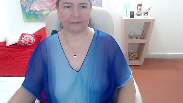 leonela 69 online show from November 29, 2025, 3:39 am