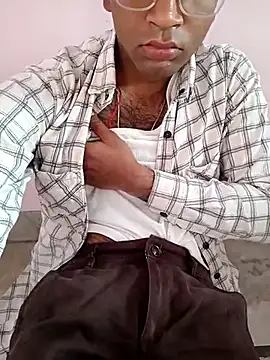 Snapshot of Hsahu56 chatting on February 26, 2025, 1:54 pm Hsahu56 online show from February 26, 2025, 1:54 pm