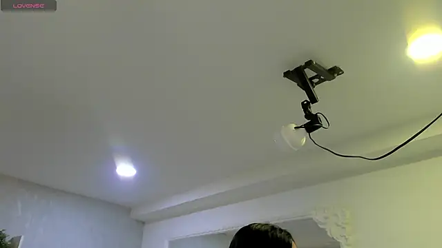 Snapshot of EmiliaRose_ chatting on February 12, 2026, 8:41 pm EmiliaRose online show from February 12, 2026, 8:41 pm